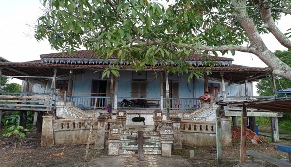 Kampung Tua